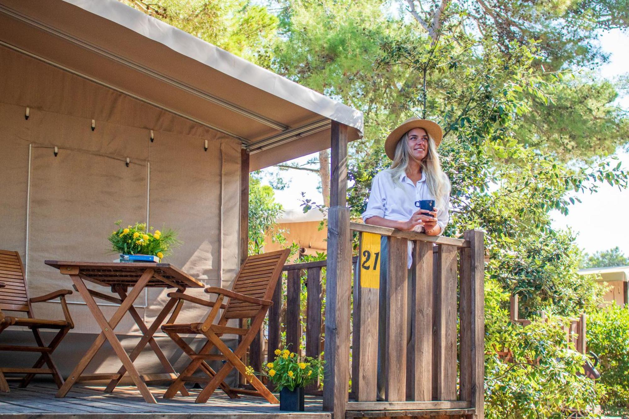 Zaton Holiday Resort Glamping Tents 닌 외부 사진